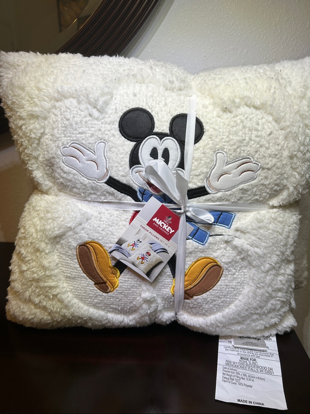 NWT St. Nicholas Square® 2-pk. Disney's Mickey & Minnie SHerpa Throw Pillows